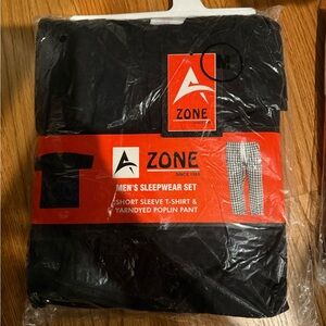 Zone Men's Black Sleepwear Set